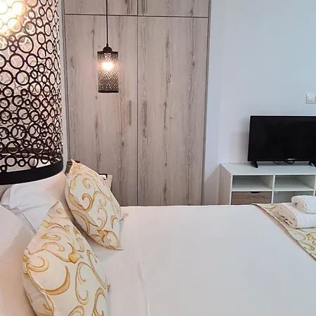Elite Hotel
