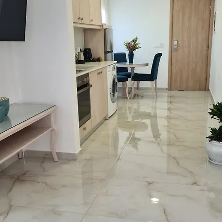 Elite * Kalamaki (Heraklion)