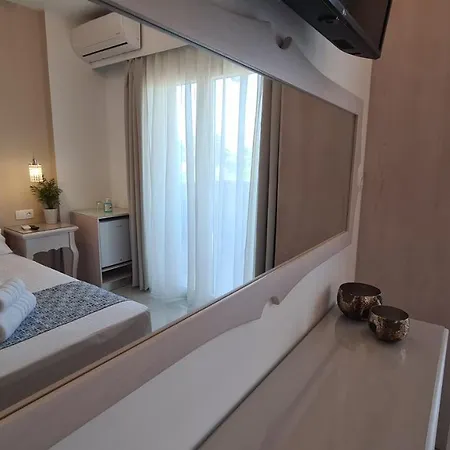 Elite * Kalamaki (Heraklion)